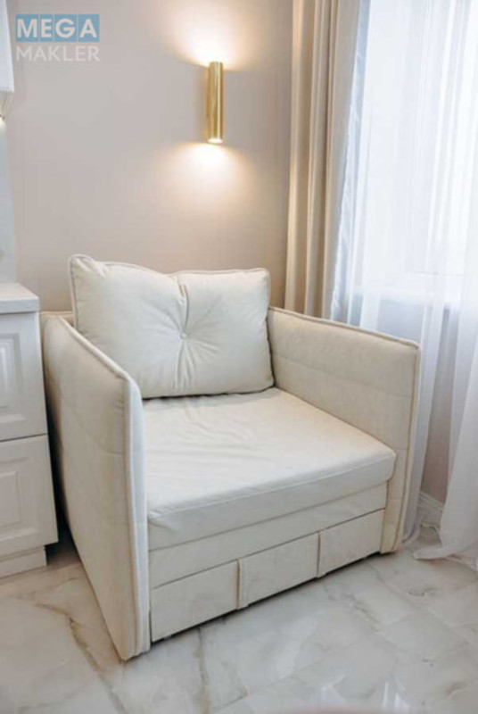 Оренда 2 кімнатної квартири, <a class="location-link" href="/kiev/" title="Недвижимость Київ">Київ</a>, <a class="location-link" href="/kiev/darnickij/" title="Недвижимость Дарницький район">Дарницький р-н</a>, Черниговская ул., 8а (изображение 6)