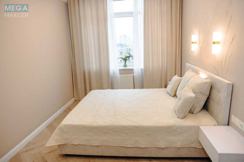 Оренда 2 кімнатної квартири, <a class="location-link" href="/kiev/" title="Недвижимость Київ">Київ</a>, <a class="location-link" href="/kiev/darnickij/" title="Недвижимость Дарницький район">Дарницький р-н</a>, Черниговская ул., 8а (изображение 9)