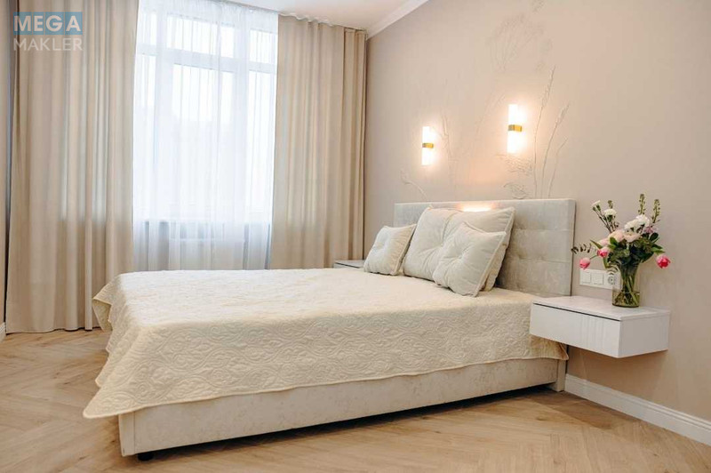 Оренда 2 кімнатної квартири, <a class="location-link" href="/kiev/" title="Недвижимость Київ">Київ</a>, <a class="location-link" href="/kiev/darnickij/" title="Недвижимость Дарницький район">Дарницький р-н</a>, Черниговская ул., 8а (изображение 10)