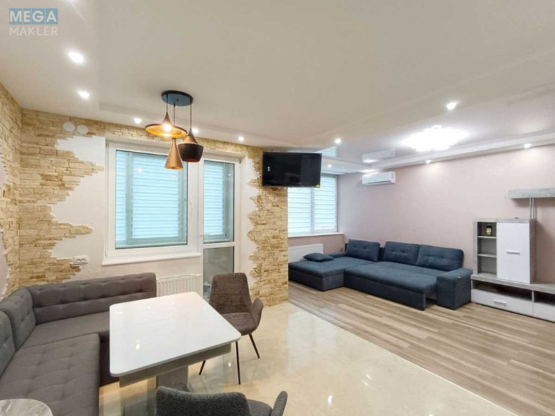 Оренда 1 кімнатної квартири, <a class="location-link" href="/kiev/" title="Недвижимость Київ">Київ</a>, <a class="location-link" href="/kiev/shevchenkovskij/" title="Недвижимость Шевченківський район">Шевченківський р-н</a>, Юрія Іллєнка вул., 51б (изображение 3)