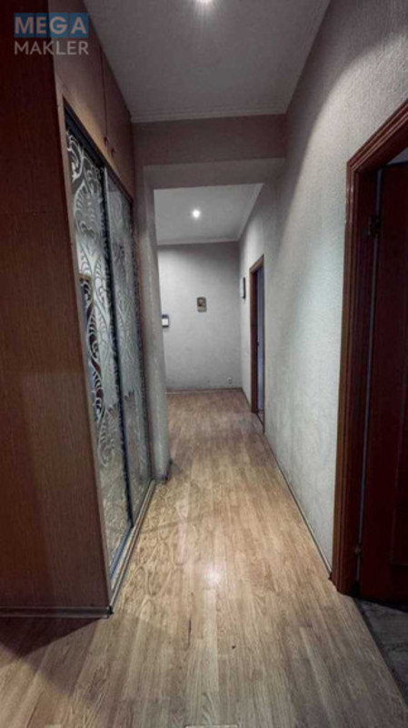 Продаж 3 кімнатної квартири (82/53/10), 2 пов. 5 пов. будинку, <a class="location-link" href="/kiev/" title="Недвижимость Київ">Київ</a>, <a class="location-link" href="/kiev/solomenskij/" title="Недвижимость Солом'янський район">Солом'янський р-н</a>, Іскрівська вул., 1 (изображение 6)