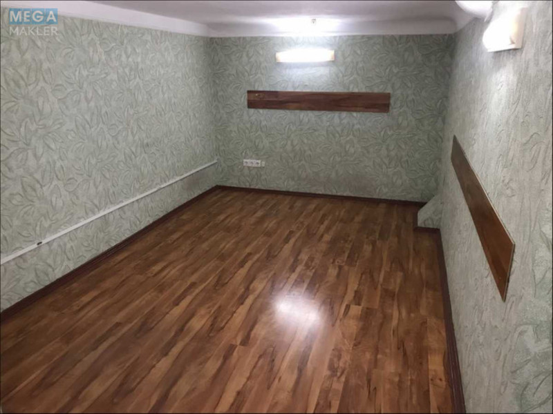 Оренда окремої будівлі/побудови, 120&nbsp;кв.м, <a class="location-link" href="/kiev/" title="Недвижимость Київ">Київ</a>, <a class="location-link" href="/kiev/goloseevskij/" title="Недвижимость Голосіївський район">Голосіївський р-н</a>, Науки просп., 61 (изображение 3)