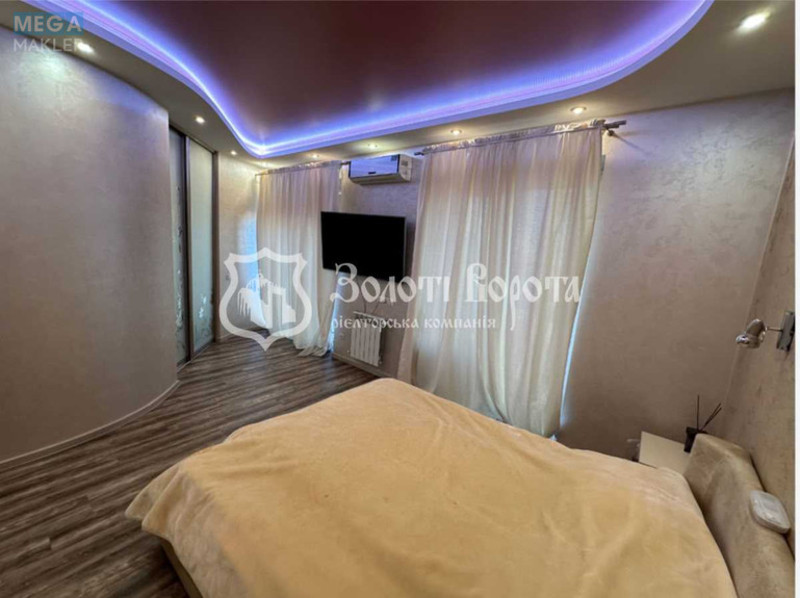 Продаж 5 кімнатної квартири (129,1/65/25), 8 пов. 9 пов. будинку, <a class="location-link" href="/petrovskoe-selo-kv-kievo-svyatoshinskij-rajon/" title="Недвижимость Петрівське">Петрівське</a>, Богдана Хмельницького вул., 5 (изображение 6)