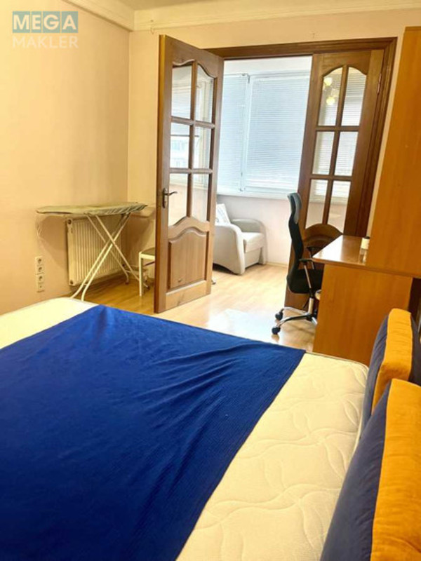 Оренда 2 кімнатної квартири, <a class="location-link" href="/kiev/" title="Недвижимость Київ">Київ</a>, <a class="location-link" href="/kiev/pecherskij/" title="Недвижимость Печерський район">Печерський р-н</a>, Велика Васильківська вул., 102 (изображение 3)