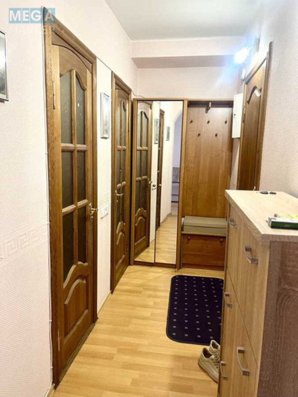 Оренда 2 кімнатної квартири, <a class="location-link" href="/kiev/" title="Недвижимость Київ">Київ</a>, <a class="location-link" href="/kiev/pecherskij/" title="Недвижимость Печерський район">Печерський р-н</a>, Велика Васильківська вул., 102 (изображение 13)