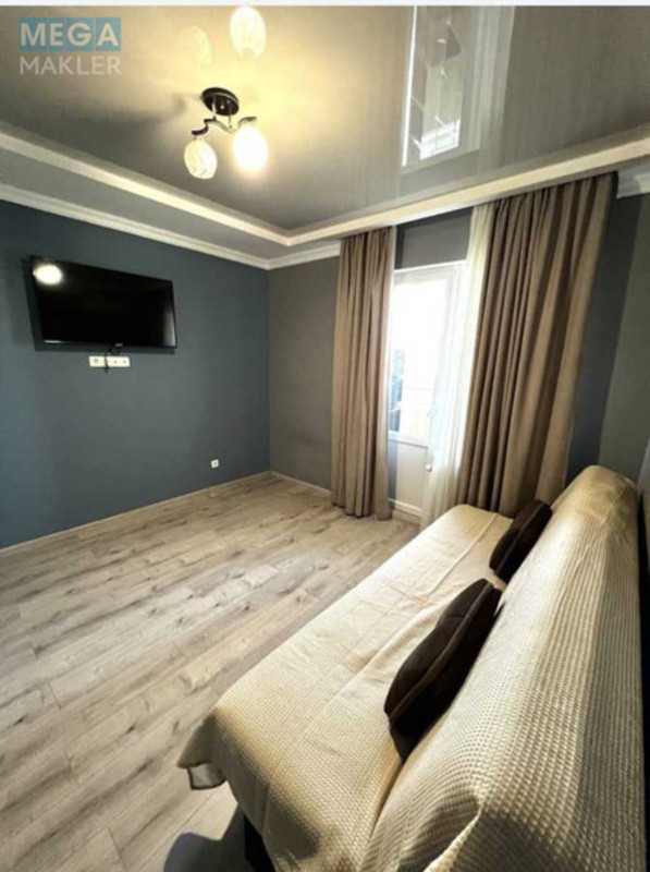 Оренда 3 кімнатної квартири, <a class="location-link" href="/kiev/" title="Недвижимость Київ">Київ</a>, <a class="location-link" href="/kiev/goloseevskij/" title="Недвижимость Голосіївський район">Голосіївський р-н</a>, Ломоносова ул. (изображение 2)