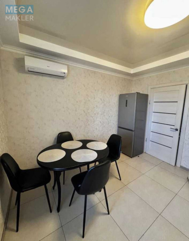 Оренда 3 кімнатної квартири, <a class="location-link" href="/kiev/" title="Недвижимость Київ">Київ</a>, <a class="location-link" href="/kiev/goloseevskij/" title="Недвижимость Голосіївський район">Голосіївський р-н</a>, Ломоносова ул. (изображение 3)