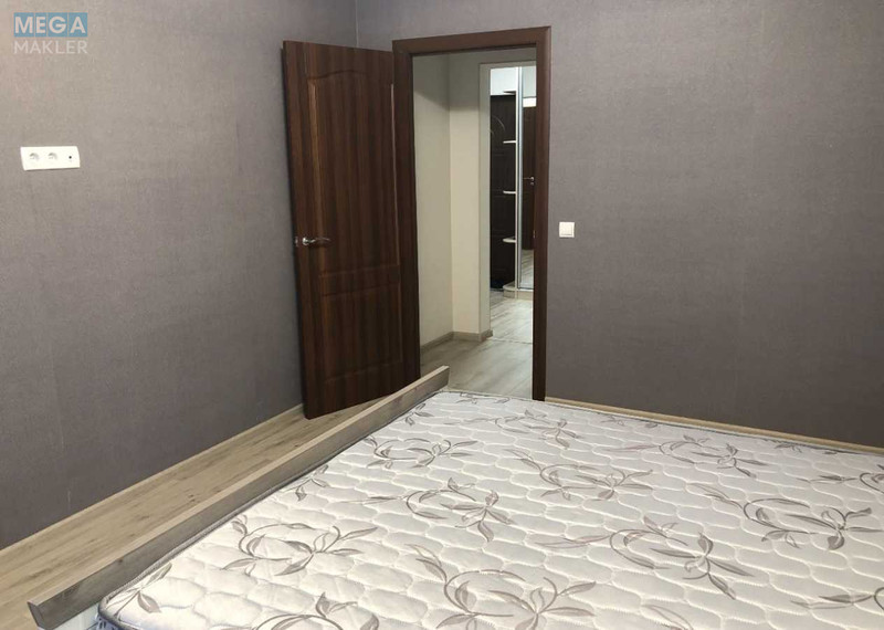 Оренда 2 кімнатної квартири, <a class="location-link" href="/kiev/" title="Недвижимость Київ">Київ</a>, <a class="location-link" href="/kiev/darnickij/" title="Недвижимость Дарницький район">Дарницький р-н</a>, Софьи Русовой ул. (изображение 8)