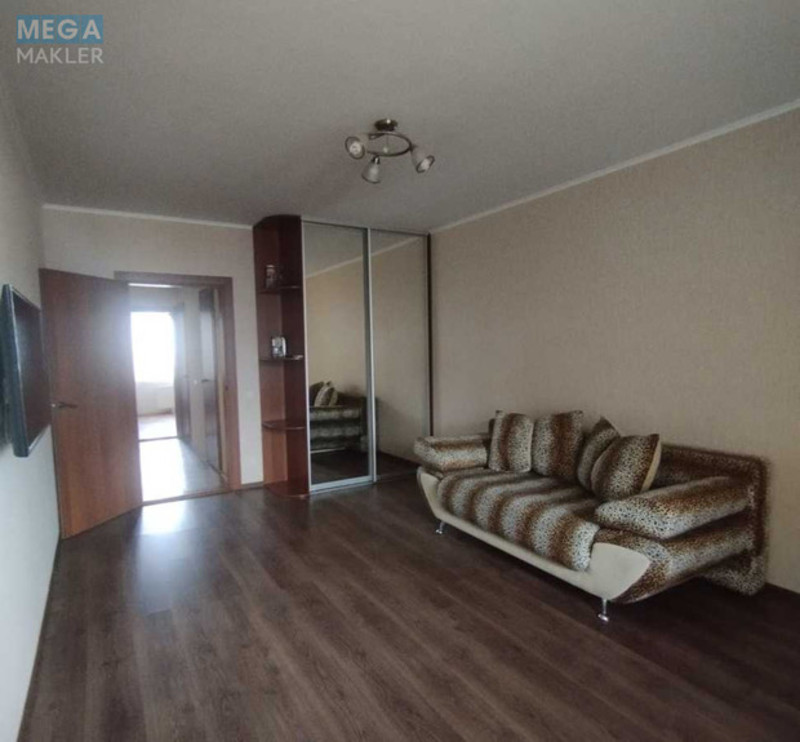 Оренда 3 кімнатної квартири, <a class="location-link" href="/kiev/" title="Недвижимость Київ">Київ</a>, <a class="location-link" href="/kiev/darnickij/" title="Недвижимость Дарницький район">Дарницький р-н</a>, Здолбуновская ул. (изображение 5)