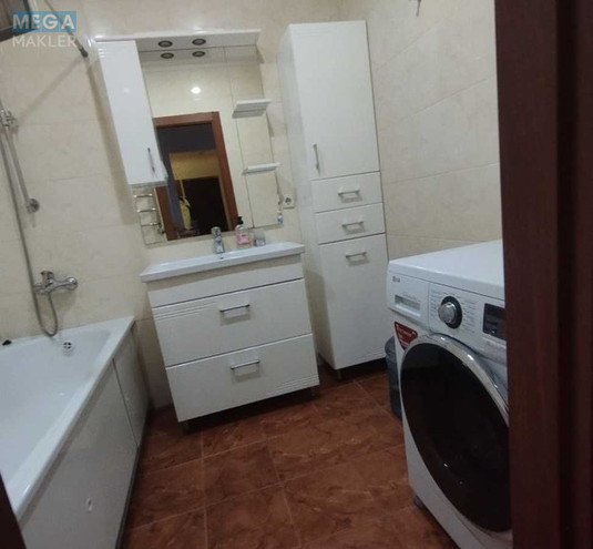 Оренда 3 кімнатної квартири, <a class="location-link" href="/kiev/" title="Недвижимость Київ">Київ</a>, <a class="location-link" href="/kiev/darnickij/" title="Недвижимость Дарницький район">Дарницький р-н</a>, Здолбуновская ул. (изображение 6)