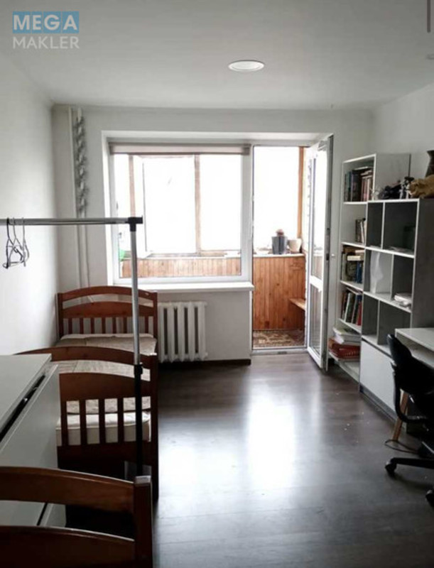 Оренда 2 кімнатної квартири, <a class="location-link" href="/kiev/" title="Недвижимость Київ">Київ</a>, <a class="location-link" href="/kiev/podolskij/" title="Недвижимость Подільський район">Подільський р-н</a>, Почайнинская ул., 57/59 (изображение 2)