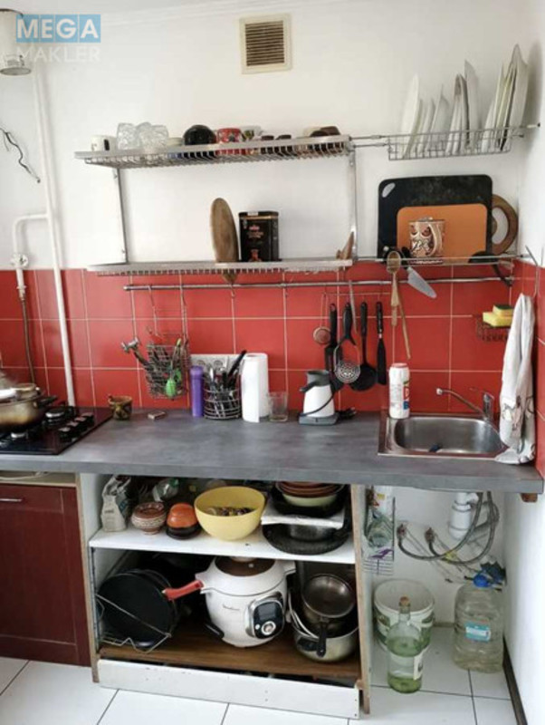 Оренда 2 кімнатної квартири, <a class="location-link" href="/kiev/" title="Недвижимость Київ">Київ</a>, <a class="location-link" href="/kiev/podolskij/" title="Недвижимость Подільський район">Подільський р-н</a>, Почайнинская ул., 57/59 (изображение 9)