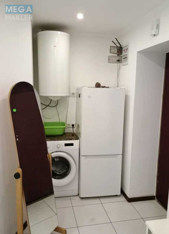 Оренда 2 кімнатної квартири, <a class="location-link" href="/kiev/" title="Недвижимость Київ">Київ</a>, <a class="location-link" href="/kiev/podolskij/" title="Недвижимость Подільський район">Подільський р-н</a>, Почайнинская ул., 57/59 (изображение 10)