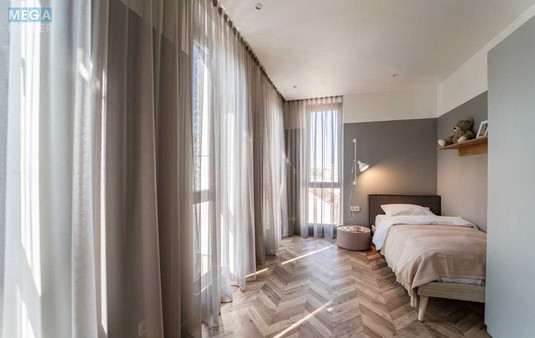 Оренда 3 кімнатної квартири, <a class="location-link" href="/kiev/" title="Недвижимость Київ">Київ</a>, <a class="location-link" href="/kiev/goloseevskij/" title="Недвижимость Голосіївський район">Голосіївський р-н</a>, Владимира Антоновича ул. (изображение 6)