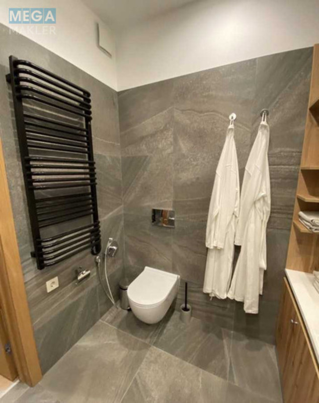 Оренда 3 кімнатної квартири, <a class="location-link" href="/kiev/" title="Недвижимость Київ">Київ</a>, <a class="location-link" href="/kiev/goloseevskij/" title="Недвижимость Голосіївський район">Голосіївський р-н</a>, Владимира Антоновича ул. (изображение 10)