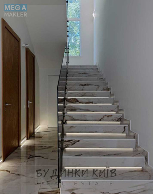 Продаж дома, 2&nbsp;поверху, 350&nbsp;кв.м, 5&nbsp;кімнат, ділянка 14&nbsp;соток, <a class="location-link" href="/kozin-selo-kv/" title="Недвижимость Козин">Козин</a>, Лісова (изображение 4)