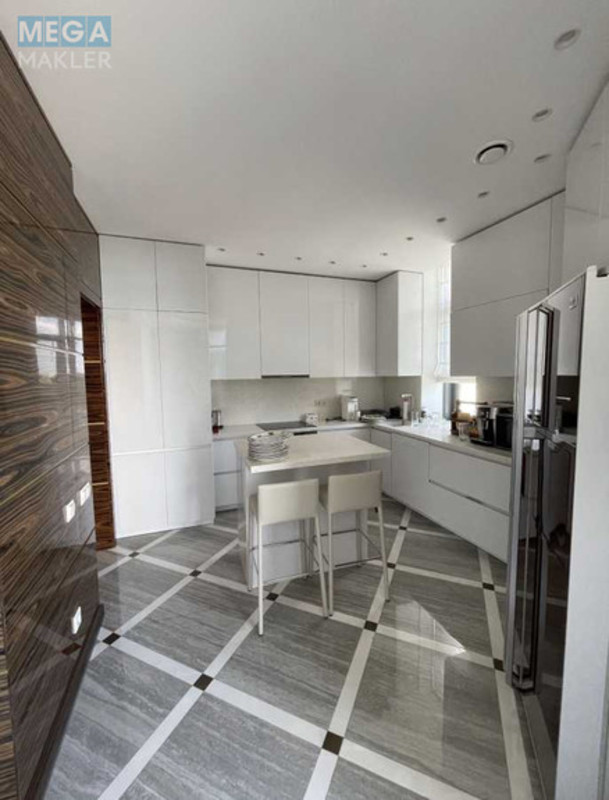 Продаж 4 кімнатної квартири (180/?/?), 9 пов. 25 пов. будинку, <a class="location-link" href="/kiev/" title="Недвижимость Київ">Київ</a>, <a class="location-link" href="/kiev/pecherskij/" title="Недвижимость Печерський район">Печерський р-н</a>, Болсуновская ул. (изображение 2)