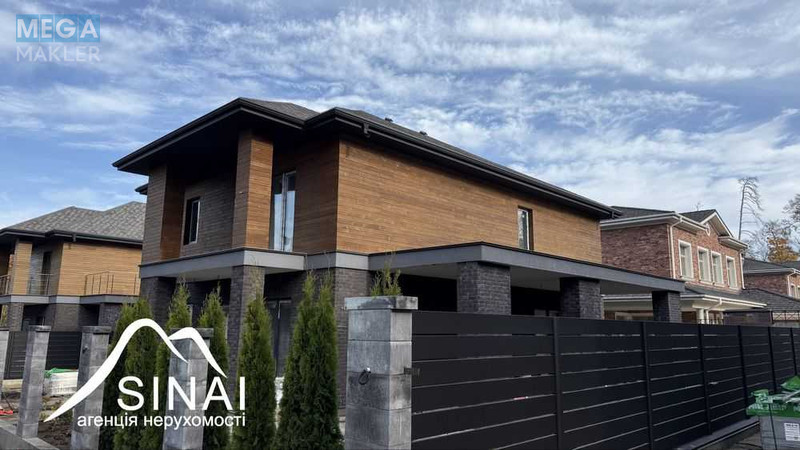 Продаж дома, 2&nbsp;поверху, 250&nbsp;кв.м, 4&nbsp;кімнати, ділянка 4,40&nbsp;сотки, <a class="location-link" href="/kiev/" title="Недвижимость Київ">Київ</a>, <a class="location-link" href="/kiev/svyatoshinskij/" title="Недвижимость Святошинський район">Святошинський р-н</a>, Михаила Чалого ул., 2 (изображение 2)