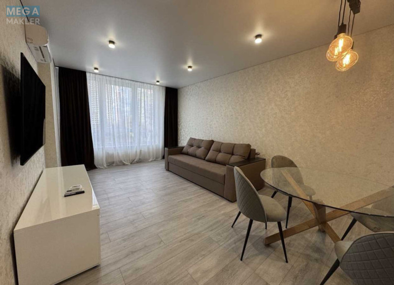 Оренда 3 кімнатної квартири, <a class="location-link" href="/kiev/" title="Недвижимость Київ">Київ</a>, <a class="location-link" href="/kiev/podolskij/" title="Недвижимость Подільський район">Подільський р-н</a>, Сырецко-садовая ул. (изображение 4)