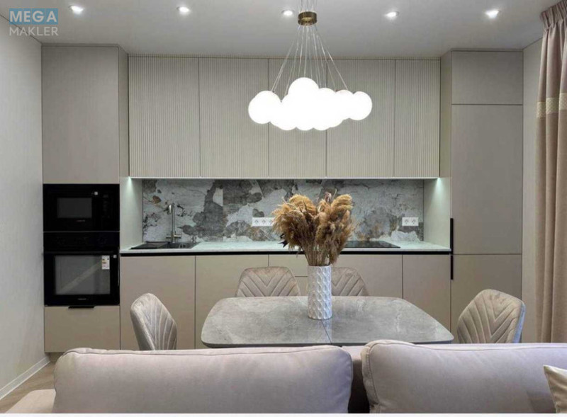 Продаж 2 кімнатної квартири (70/?/?), 12 пов. 16 пов. будинку, <a class="location-link" href="/kiev/" title="Недвижимость Київ">Київ</a>, <a class="location-link" href="/kiev/podolskij/" title="Недвижимость Подільський район">Подільський р-н</a>, Европейского Союза просп. (изображение 2)