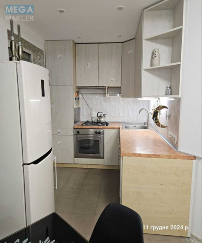 Оренда 3 кімнатної квартири, <a class="location-link" href="/kiev/" title="Недвижимость Київ">Київ</a>, <a class="location-link" href="/kiev/pecherskij/" title="Недвижимость Печерський район">Печерський р-н</a>, Михаила Бойчука ул., 13 (изображение 8)