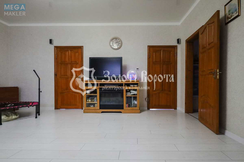 Продаж дома, 1&nbsp; поверх, 135&nbsp;кв.м, 4&nbsp;кімнати, ділянка 18&nbsp;соток, <a class="location-link" href="/velikaya-dymerka/" title="Недвижимость Велика Дімерка">Велика Димерка</a>, Сім ї Сидоренків вул., 4 (изображение 11)