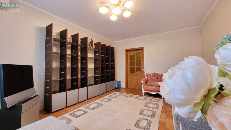 Продаж 3 кімнатної квартири (88/44/13), 3 пов. 18 пов. будинку, <a class="location-link" href="/kiev/" title="Недвижимость Київ">Київ</a>, <a class="location-link" href="/kiev/darnickij/" title="Недвижимость Дарницький район">Дарницький р-н</a>, Анны Ахматовой ул., 3 (изображение 3)