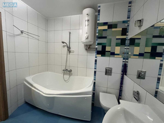 Продаж 2 кімнатної квартири (65/40/10), 17 пов. 23 пов. будинку, <a class="location-link" href="/kiev/" title="Недвижимость Київ">Київ</a>, <a class="location-link" href="/kiev/goloseevskij/" title="Недвижимость Голосіївський район">Голосіївський р-н</a>, Саперно-Слобідський проїзд, 22 (изображение 10)