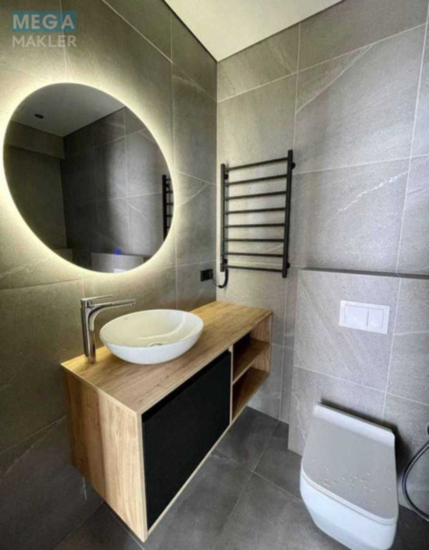 Оренда 2 кімнатної квартири, <a class="location-link" href="/kiev/" title="Недвижимость Київ">Київ</a>, <a class="location-link" href="/kiev/pecherskij/" title="Недвижимость Печерський район">Печерський р-н</a>, Кахи Бендукидзе ул. (изображение 4)