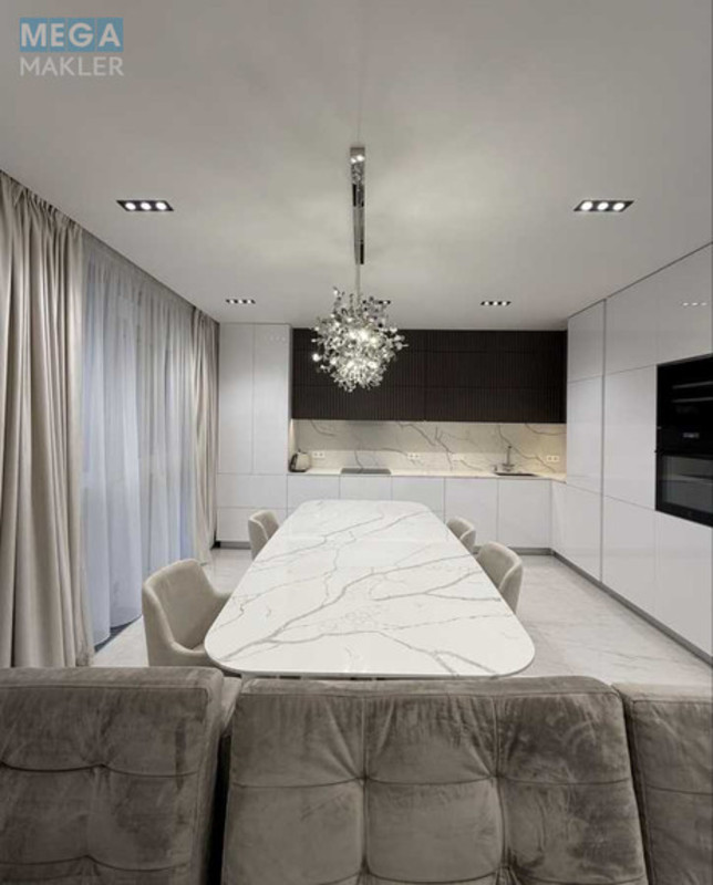 Оренда 4 кімнатні квартири, <a class="location-link" href="/kiev/" title="Недвижимость Київ">Київ</a>, <a class="location-link" href="/kiev/pecherskij/" title="Недвижимость Печерський район">Печерський р-н</a>, Джона Маккейна ул. (изображение 6)