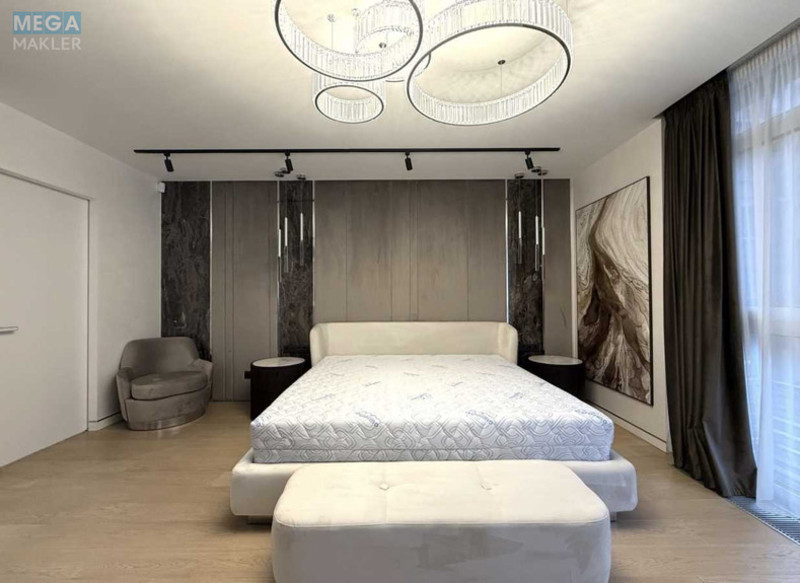 Оренда 4 кімнатні квартири, <a class="location-link" href="/kiev/" title="Недвижимость Київ">Київ</a>, <a class="location-link" href="/kiev/pecherskij/" title="Недвижимость Печерський район">Печерський р-н</a>, Джона Маккейна ул. (изображение 10)