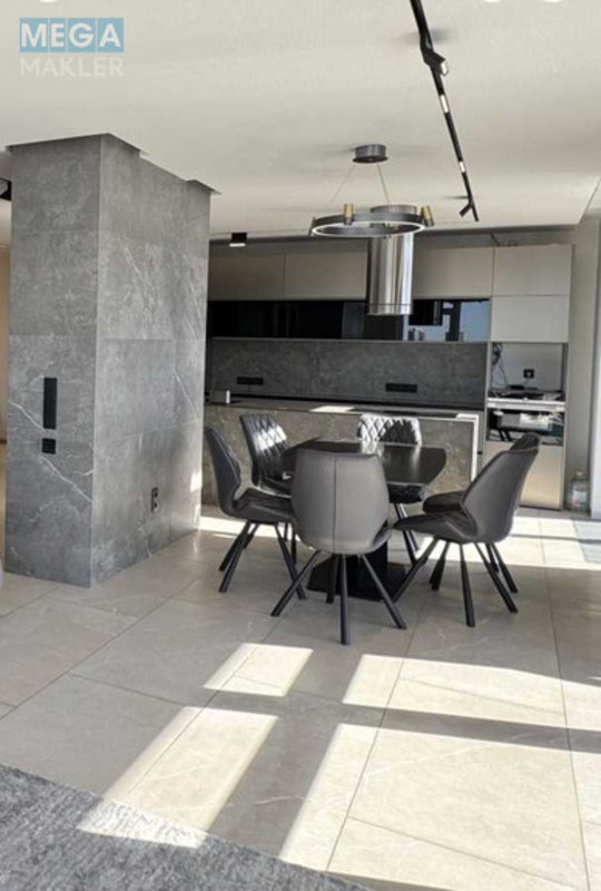 Оренда 4 кімнатні квартири, <a class="location-link" href="/kiev/" title="Недвижимость Київ">Київ</a>, <a class="location-link" href="/kiev/pecherskij/" title="Недвижимость Печерський район">Печерський р-н</a>, Джона Маккейна ул. (изображение 3)