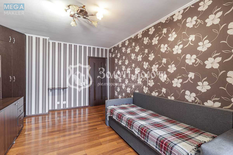 Продаж 1 кімнатної квартири (50,3/20/22,2), 4 пов. 10 пов. будинку, <a class="location-link" href="/petrovskoe-selo-kv-kievo-svyatoshinskij-rajon/" title="Недвижимость Петрівське">Петрівське</a>, Теплична вул., 38 (изображение 3)