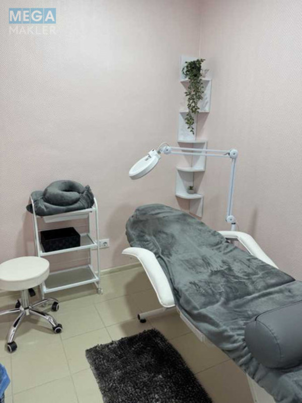 Оренда комерційної нерухомості, 67,60&nbsp;кв.м, <a class="location-link" href="/kiev/" title="Недвижимость Київ">Київ</a>, <a class="location-link" href="/kiev/shevchenkovskij/" title="Недвижимость Шевченківський район">Шевченківський р-н</a>, Данила Щербаківського вул., 52 (изображение 11)