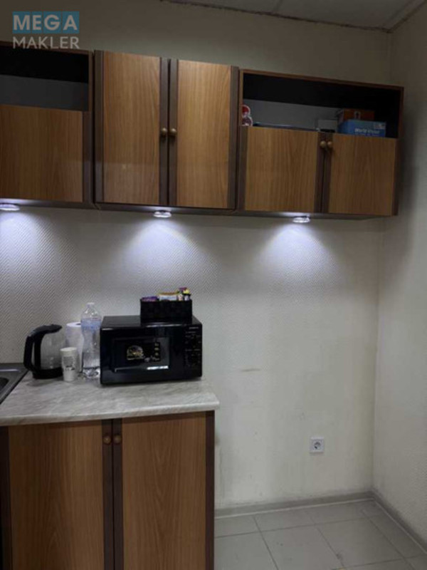 Оренда комерційної нерухомості, 67,60&nbsp;кв.м, <a class="location-link" href="/kiev/" title="Недвижимость Київ">Київ</a>, <a class="location-link" href="/kiev/shevchenkovskij/" title="Недвижимость Шевченківський район">Шевченківський р-н</a>, Данила Щербаківського вул., 52 (изображение 12)