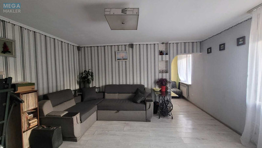 Продаж дома, 2&nbsp;поверху, 180&nbsp;кв.м, 5&nbsp;кімнат, ділянка 8&nbsp;соток, <a class="location-link" href="/tarasovka-selo-kv-kievo-svyatoshinskij-rajon/" title="Недвижимость Тарасівка">Тарасівка</a>, дубінчук (изображение 11)