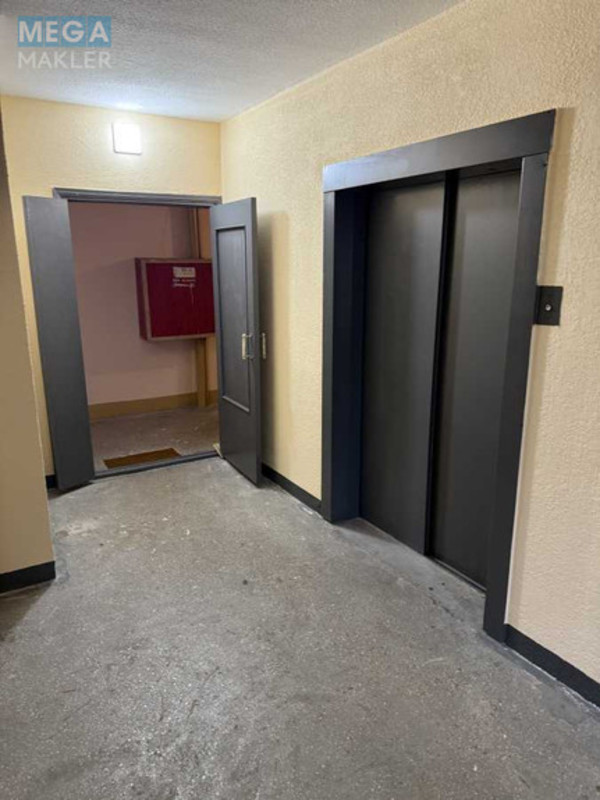 Продаж 3 кімнатної квартири (86/48/9), 6 пов. 15 пов. будинку, <a class="location-link" href="/kiev/" title="Недвижимость Київ">Київ</a>, <a class="location-link" href="/kiev/darnickij/" title="Недвижимость Дарницький район">Дарницький р-н</a>, Анни Ахматової вул., 15 (изображение 5)