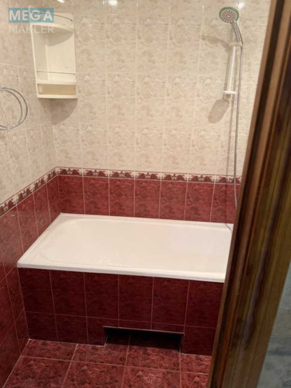 Продаж 3 кімнатної квартири (86/48/9), 6 пов. 15 пов. будинку, <a class="location-link" href="/kiev/" title="Недвижимость Київ">Київ</a>, <a class="location-link" href="/kiev/darnickij/" title="Недвижимость Дарницький район">Дарницький р-н</a>, Анни Ахматової вул., 15 (изображение 10)