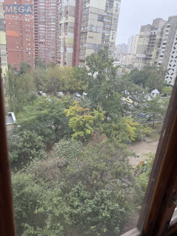 Продаж 3 кімнатної квартири (86/48/9), 6 пов. 15 пов. будинку, <a class="location-link" href="/kiev/" title="Недвижимость Київ">Київ</a>, <a class="location-link" href="/kiev/darnickij/" title="Недвижимость Дарницький район">Дарницький р-н</a>, Анни Ахматової вул., 15 (изображение 21)