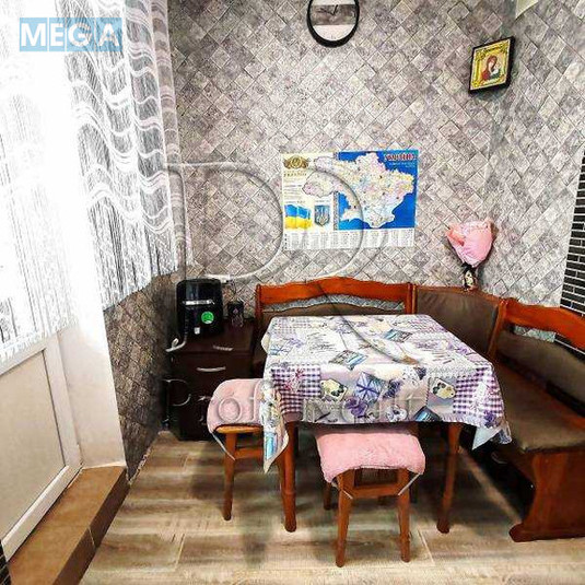 Продаж 1 кімнатної квартири (38/19/8), 1 пов. 9 пов. будинку, <a class="location-link" href="/kiev/" title="Недвижимость Київ">Київ</a>, <a class="location-link" href="/kiev/svyatoshinskij/" title="Недвижимость Святошинський район">Святошинський р-н</a>, Булгакова вулиця, 8А (изображение 5)