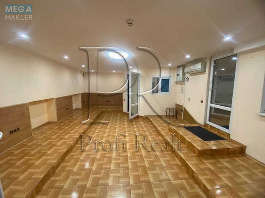 Продаж комерційної нерухомості, 40&nbsp;кв.м, под магазин, <a class="location-link" href="/kiev/" title="Недвижимость Київ">Київ</a>, <a class="location-link" href="/kiev/podolskij/" title="Недвижимость Подільський район">Подільський р-н</a>, Почайнинська вул., 57/59 (изображение 5)