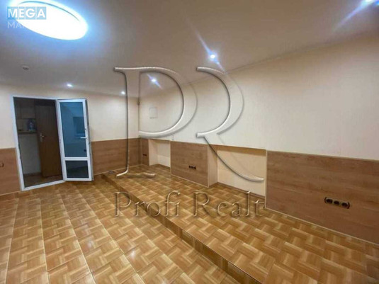 Продаж комерційної нерухомості, 40&nbsp;кв.м, под магазин, <a class="location-link" href="/kiev/" title="Недвижимость Київ">Київ</a>, <a class="location-link" href="/kiev/podolskij/" title="Недвижимость Подільський район">Подільський р-н</a>, Почайнинська вул., 57/59 (изображение 9)