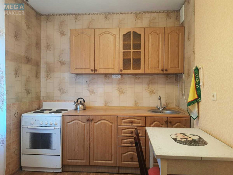 Оренда 1 кімнатної квартири, <a class="location-link" href="/kiev/" title="Недвижимость Київ">Київ</a>, <a class="location-link" href="/kiev/darnickij/" title="Недвижимость Дарницький район">Дарницький р-н</a>, Харківське шосе, 170 (изображение 9)