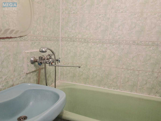 Оренда 1 кімнатної квартири, <a class="location-link" href="/kiev/" title="Недвижимость Київ">Київ</a>, <a class="location-link" href="/kiev/darnickij/" title="Недвижимость Дарницький район">Дарницький р-н</a>, Харківське шосе, 170 (изображение 13)