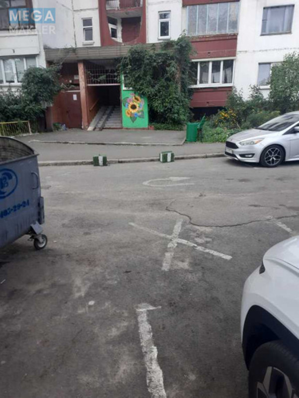 Оренда 2 кімнатної квартири, <a class="location-link" href="/kiev/" title="Недвижимость Київ">Київ</a>, <a class="location-link" href="/kiev/darnickij/" title="Недвижимость Дарницький район">Дарницький р-н</a>, Ревуцького вул., 29/1 (изображение 2)