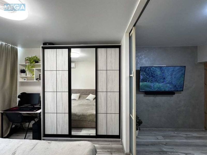 Продаж 2 кімнатної квартири (56/29/10), 2 пов. 6 пов. будинку, <a class="location-link" href="/kiev/" title="Недвижимость Київ">Київ</a>, <a class="location-link" href="/kiev/svyatoshinskij/" title="Недвижимость Святошинський район">Святошинський р-н</a>, Стеценко ул., 75К (изображение 6)