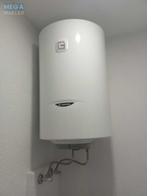 Оренда 1 кімнатної квартири, <a class="location-link" href="/kiev/" title="Недвижимость Київ">Київ</a>, <a class="location-link" href="/kiev/svyatoshinskij/" title="Недвижимость Святошинський район">Святошинський р-н</a>, Кольцова бульв., 15а (изображение 9)