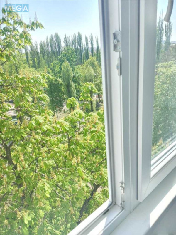 Оренда 1 кімнатної квартири, <a class="location-link" href="/kiev/" title="Недвижимость Київ">Київ</a>, <a class="location-link" href="/kiev/svyatoshinskij/" title="Недвижимость Святошинський район">Святошинський р-н</a>, Кольцова бульв., 15а (изображение 17)