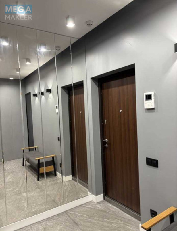 Оренда 1 кімнатної квартири, <a class="location-link" href="/kiev/" title="Недвижимость Київ">Київ</a>, <a class="location-link" href="/kiev/pecherskij/" title="Недвижимость Печерський район">Печерський р-н</a>, Ділова вул. (изображение 4)