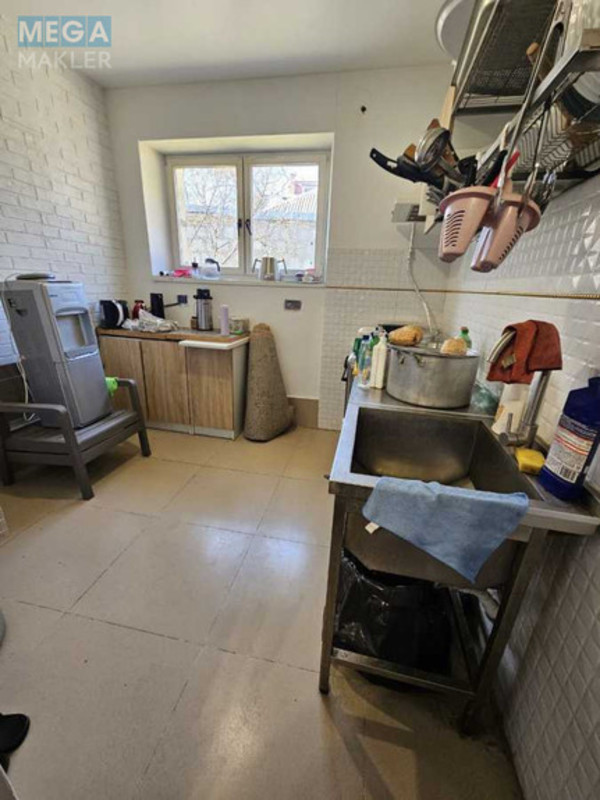 Продаж дома, 1&nbsp; поверх, 60&nbsp;кв.м, 3&nbsp;кімнати, ділянка 8&nbsp;соток, <a class="location-link" href="/kiev/" title="Недвижимость Київ">Київ</a>, <a class="location-link" href="/kiev/goloseevskij/" title="Недвижимость Голосіївський район">Голосіївський р-н</a>, Пролетарська вул., 13 (изображение 5)